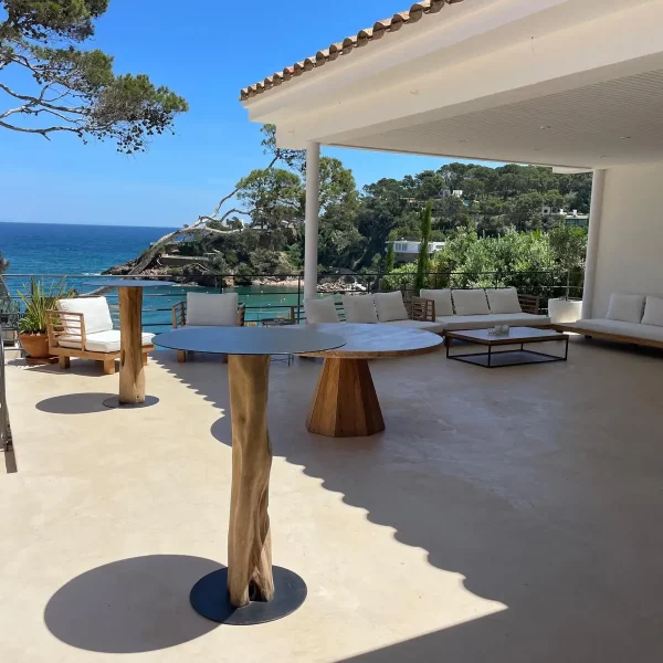Terrasse villa bord de mer